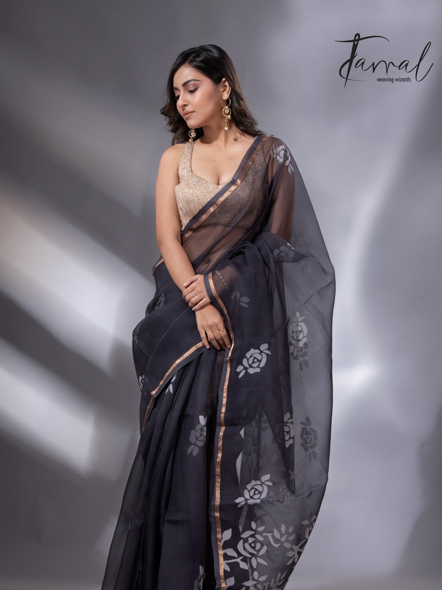 Black self rose motifs handwoven jamdani saree in muslin silk - Tamal Boutique
