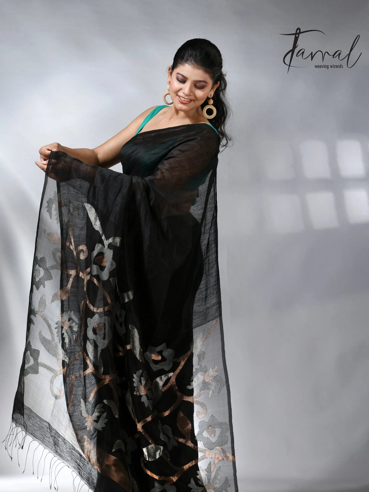 jamdani saree, jamdani, handloom, handwoven, saree, silk, dhakai, weaving, kolkatasaree, tamalboutique