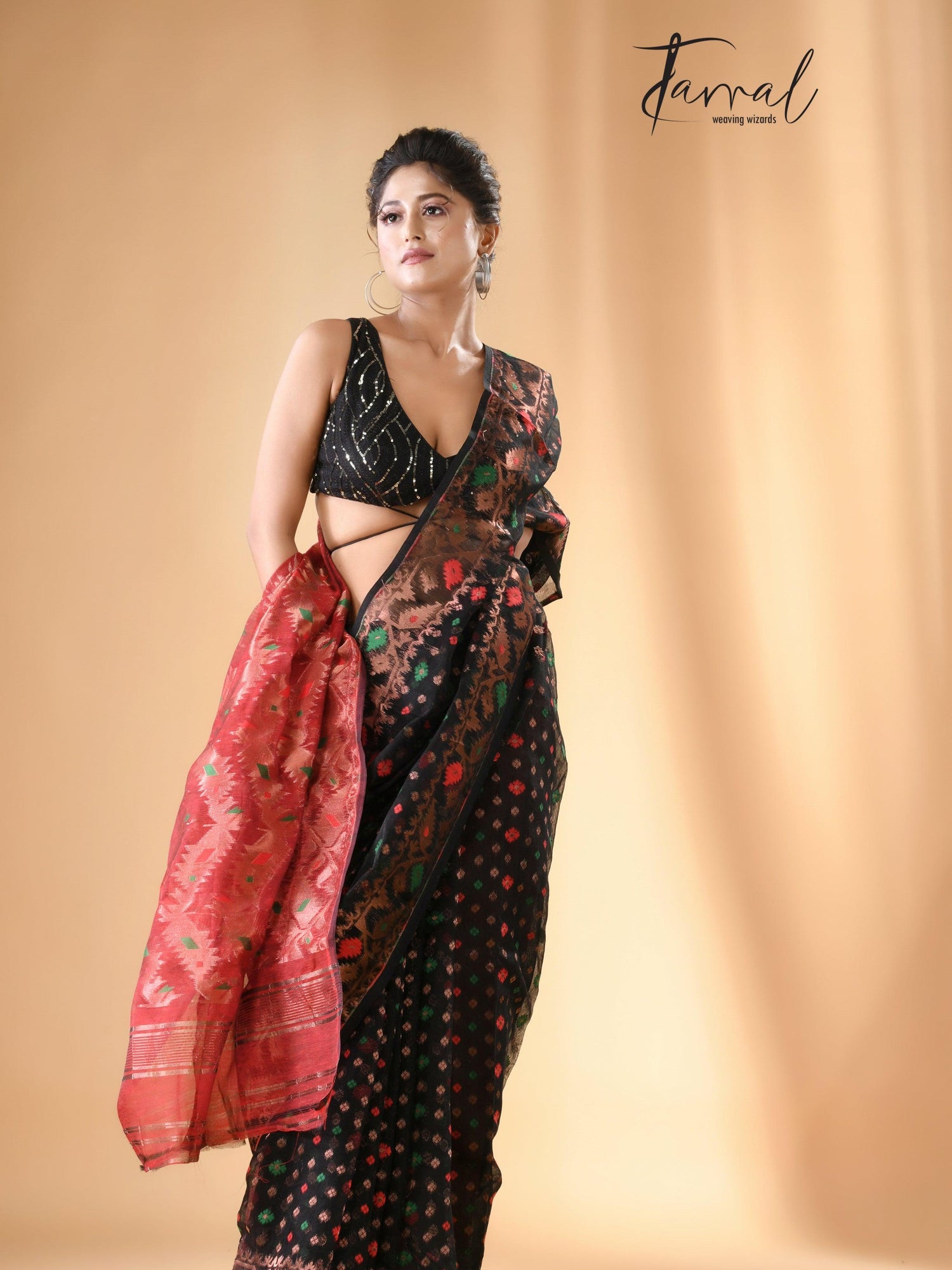 jamdani saree, jamdani, handloom, handwoven, saree, silk, dhakai, weaving, kolkatasaree, tamalboutique