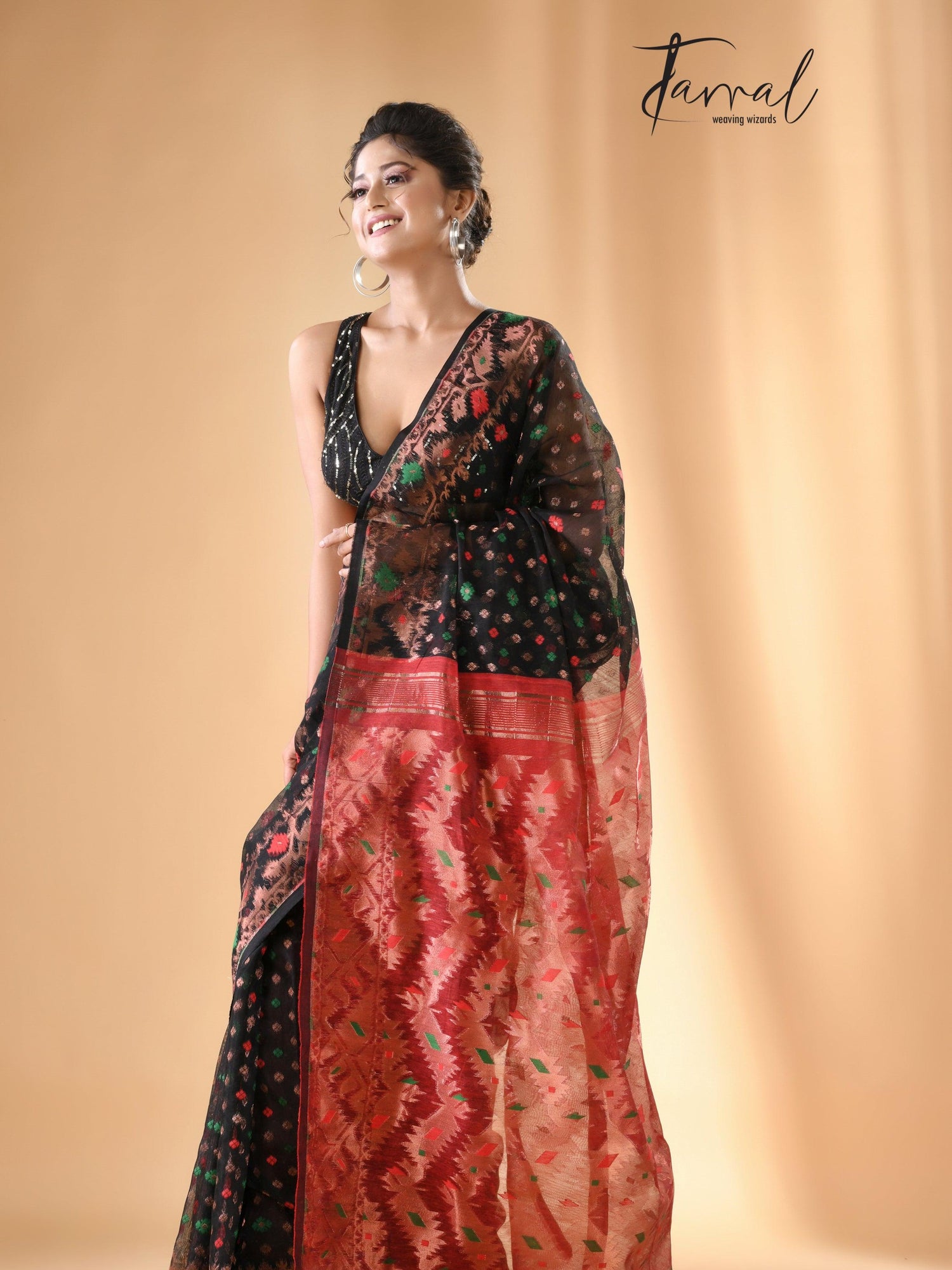 jamdani saree, jamdani, handloom, handwoven, saree, silk, dhakai, weaving, kolkatasaree, tamalboutique