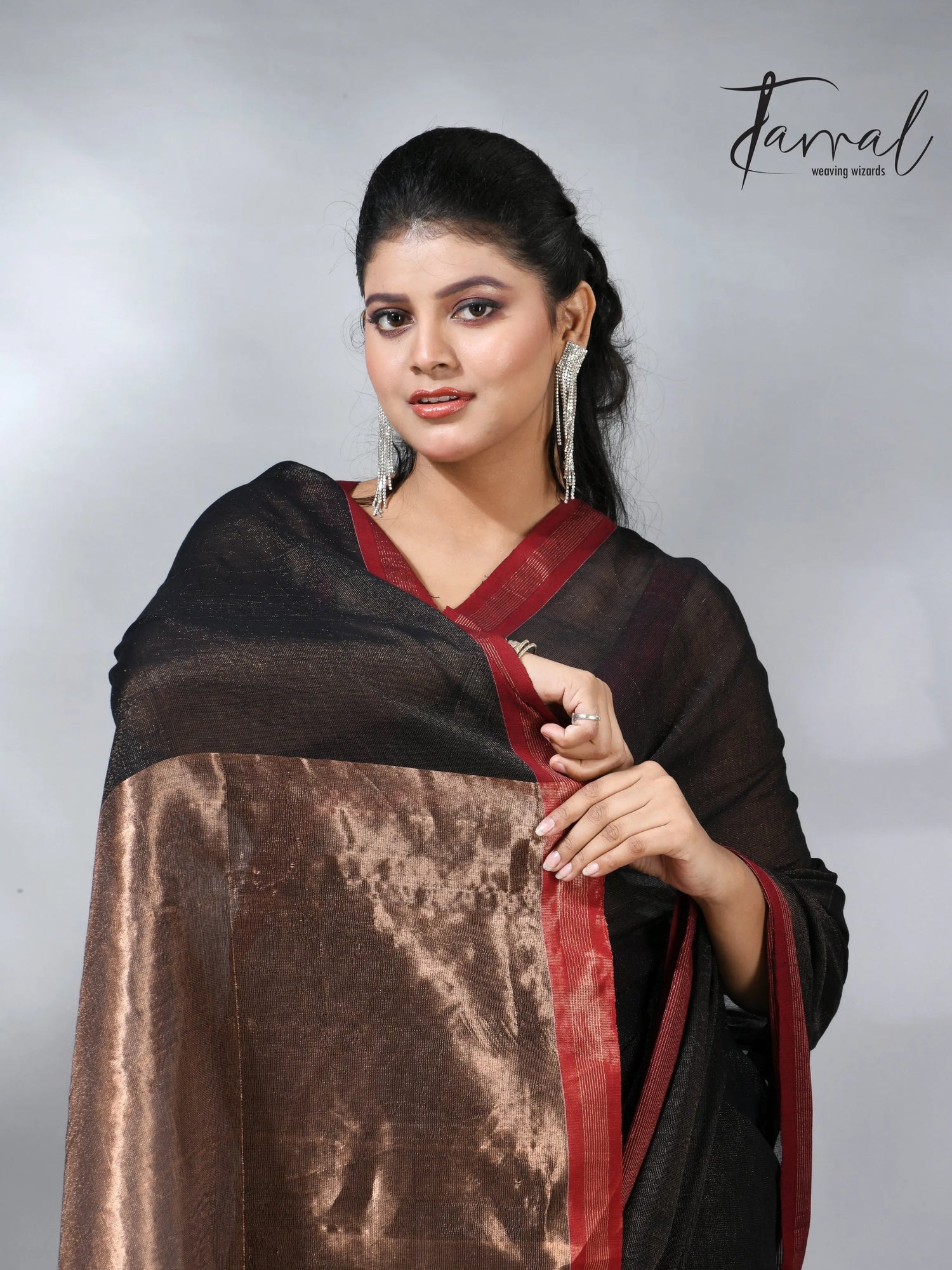 Black with red color border pure tissue linen handloom saree