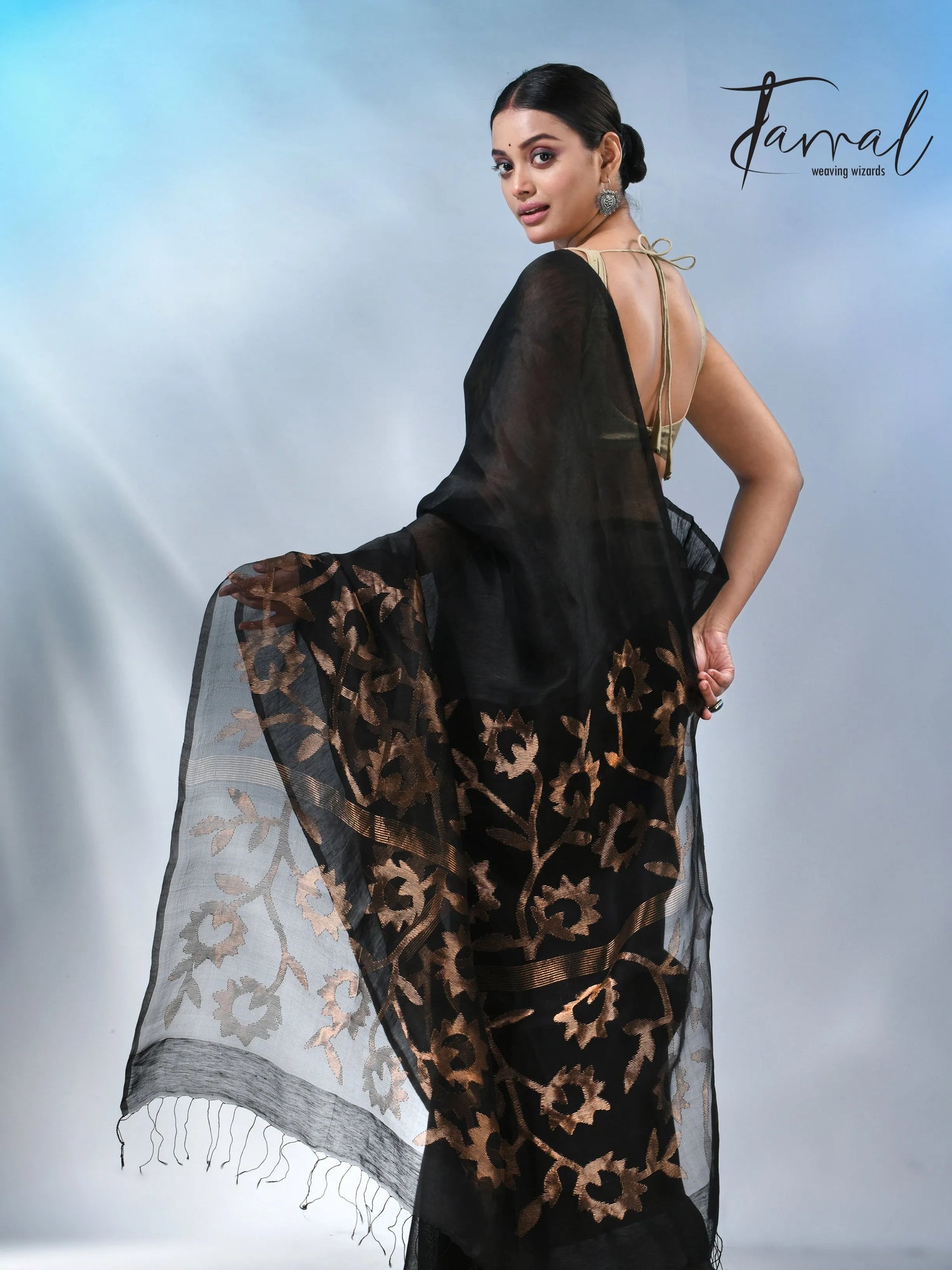 Black with sunflower pallu silk linen handwoven jamdani saree