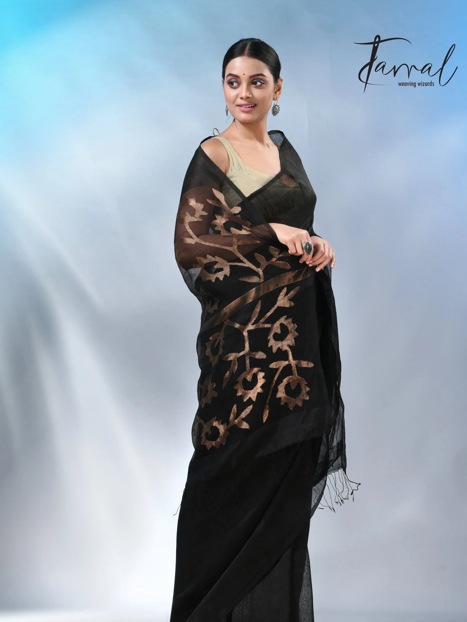 Black with sunflower pallu silk linen handwoven jamdani saree