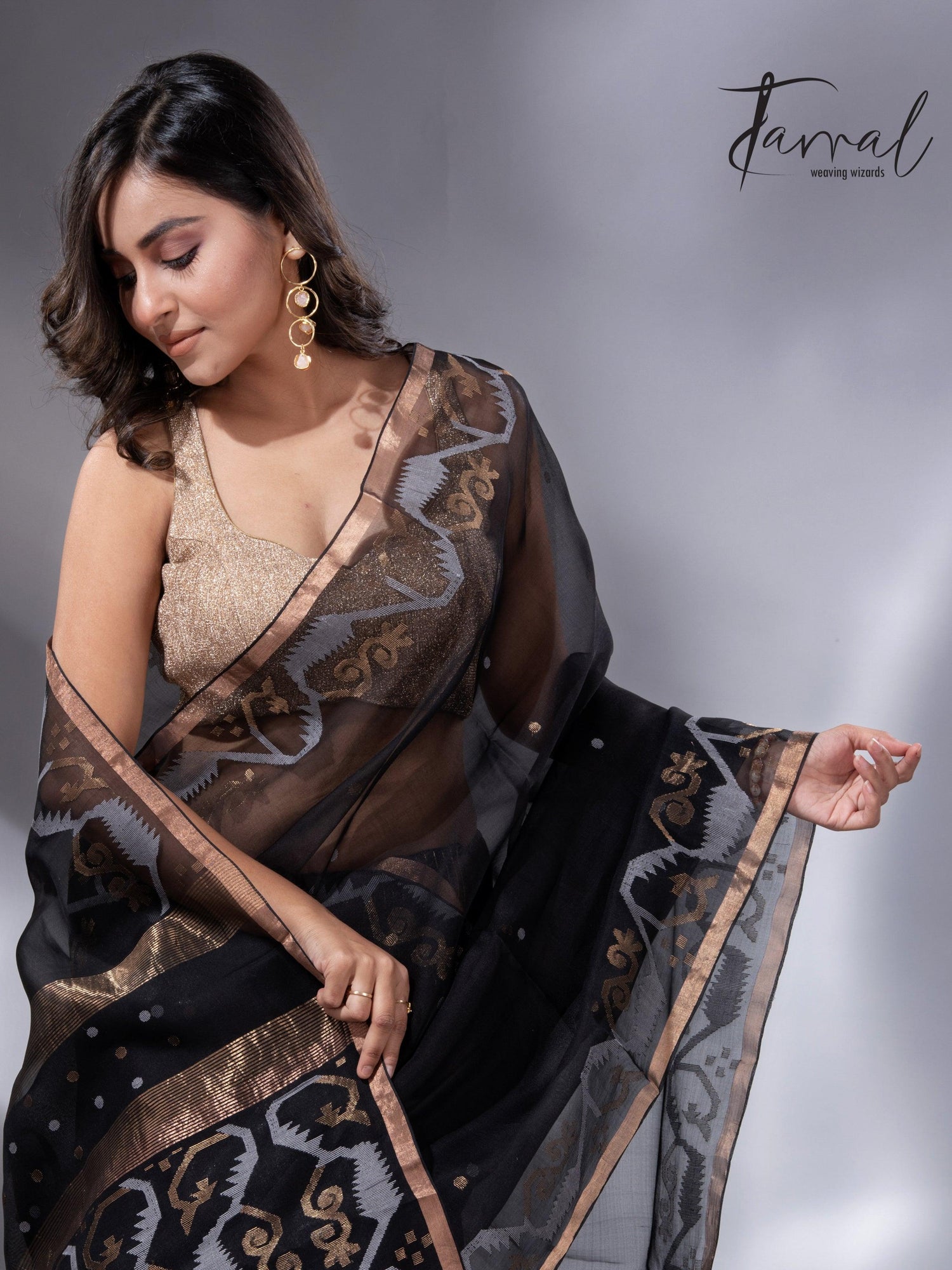 Black with zari border traditional handwoven muslin silk jamdani saree - Tamal Boutique