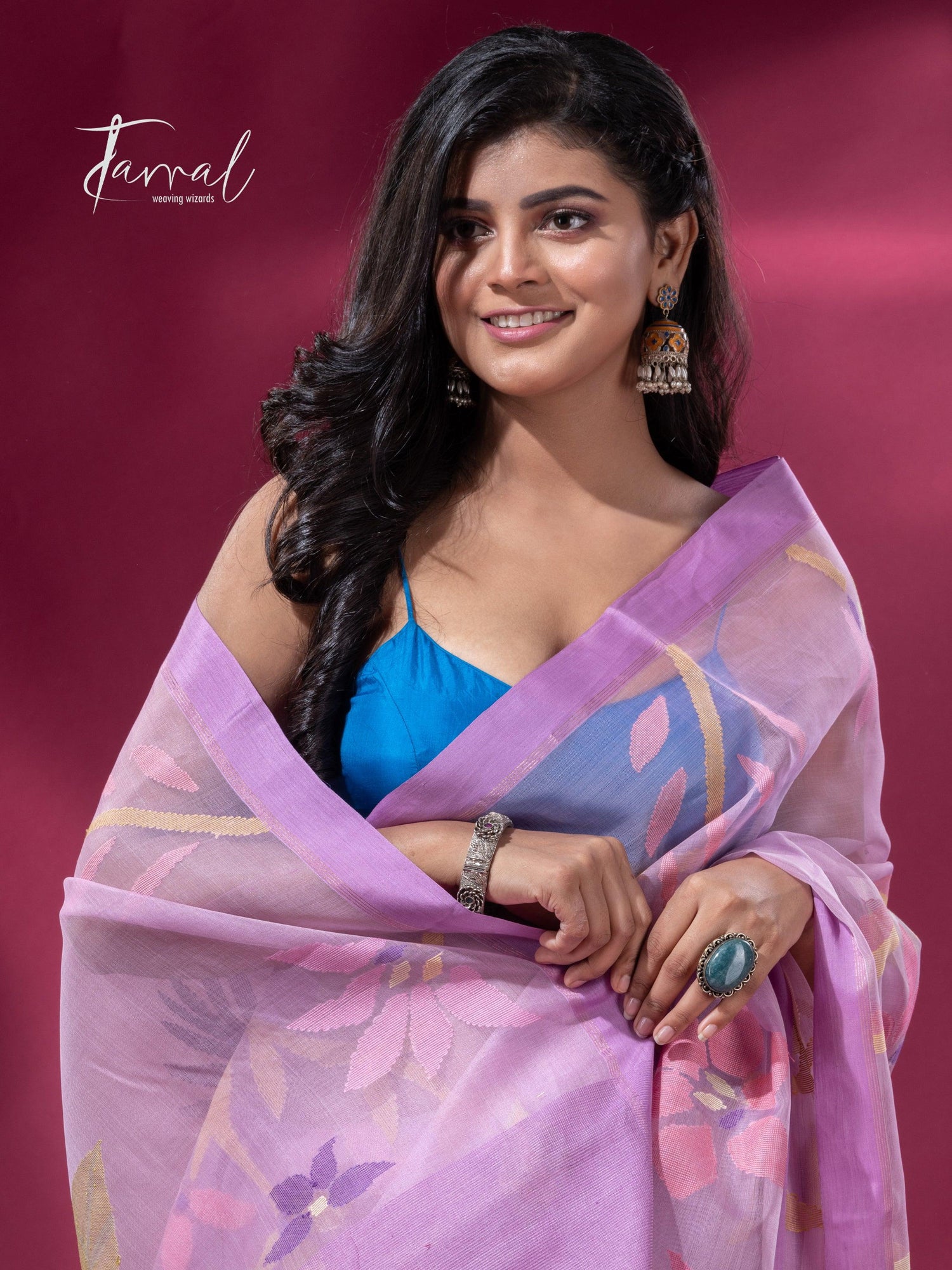 Bloom Handwoven Jamdani Saree Floral Design full