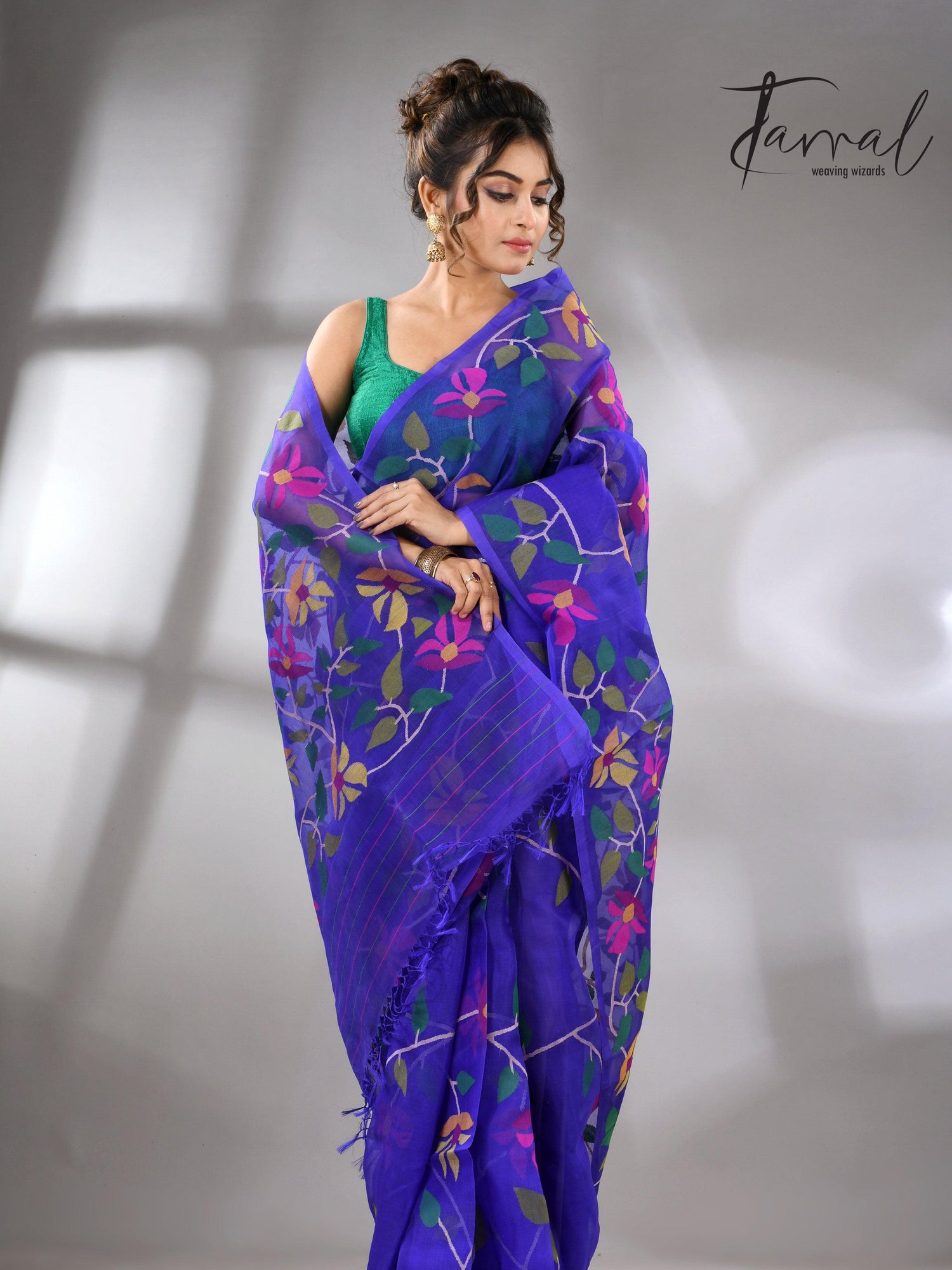 Blue Muslin Silk Handwoven Jamdani Saree in floral border full2