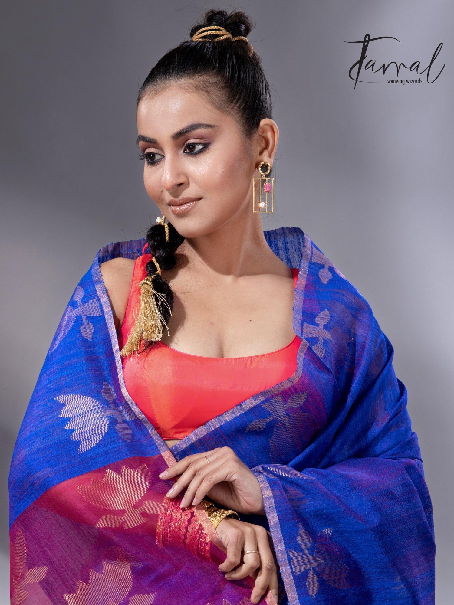 Blue with rani pallu golden lotus matka silk handwoven jamdani saree - Tamal Boutique