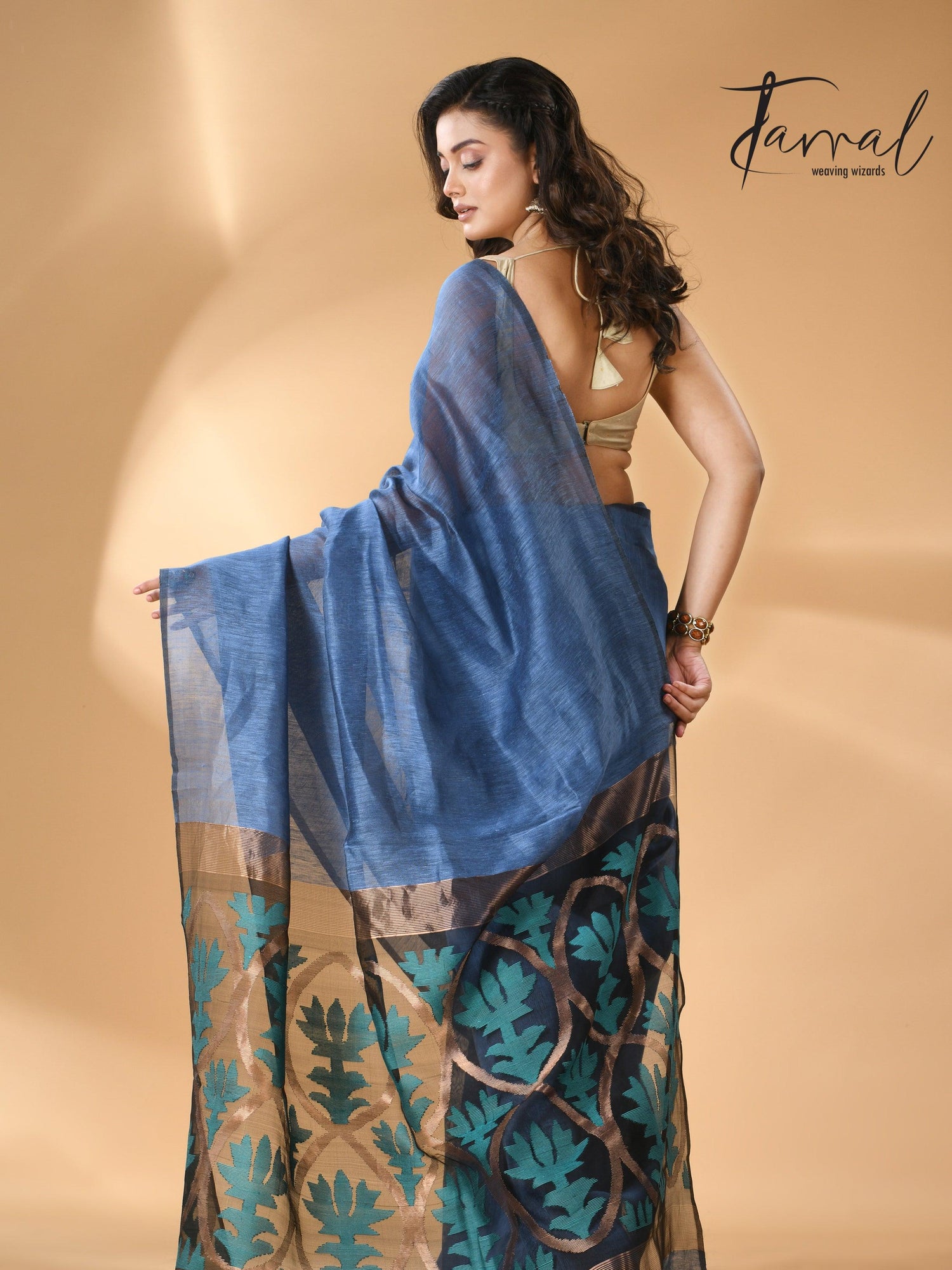 Blue lotus pallu silk linen handwoven jamdani saree back