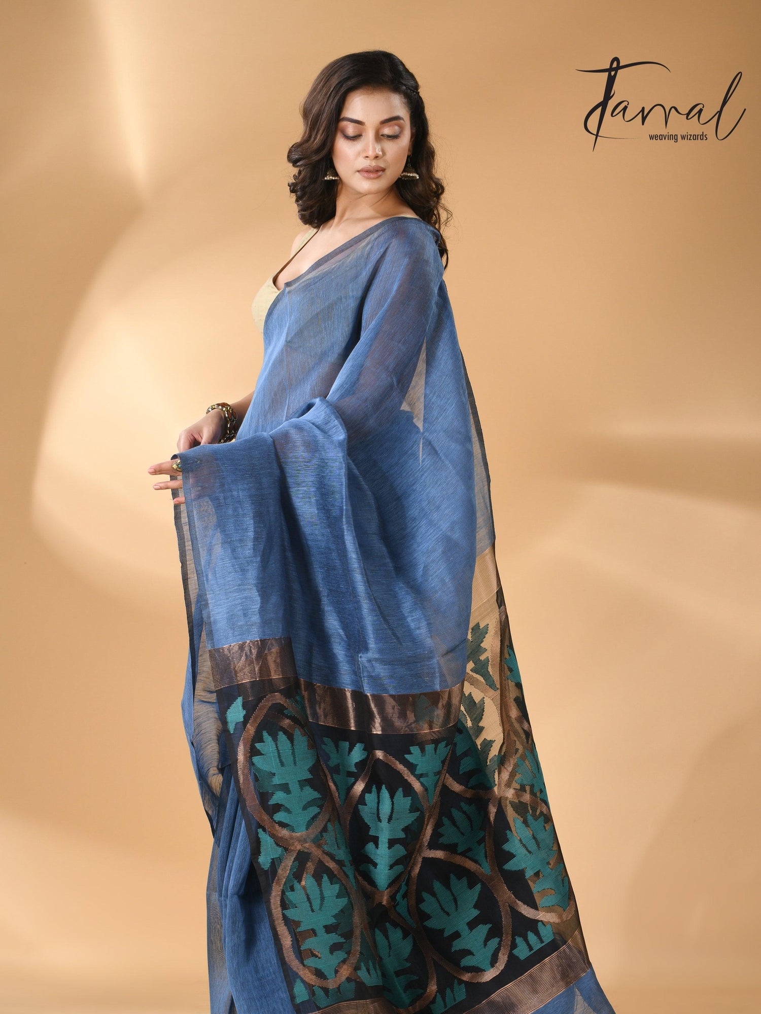 Blue lotus pallu silk linen handwoven jamdani saree right