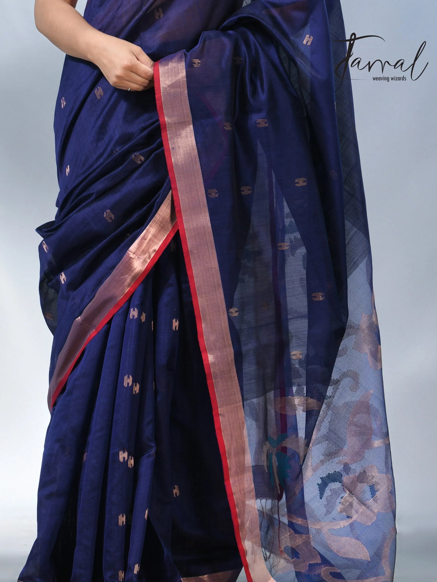 Blue with zari border bangalore silk handwoven jamdani sarees