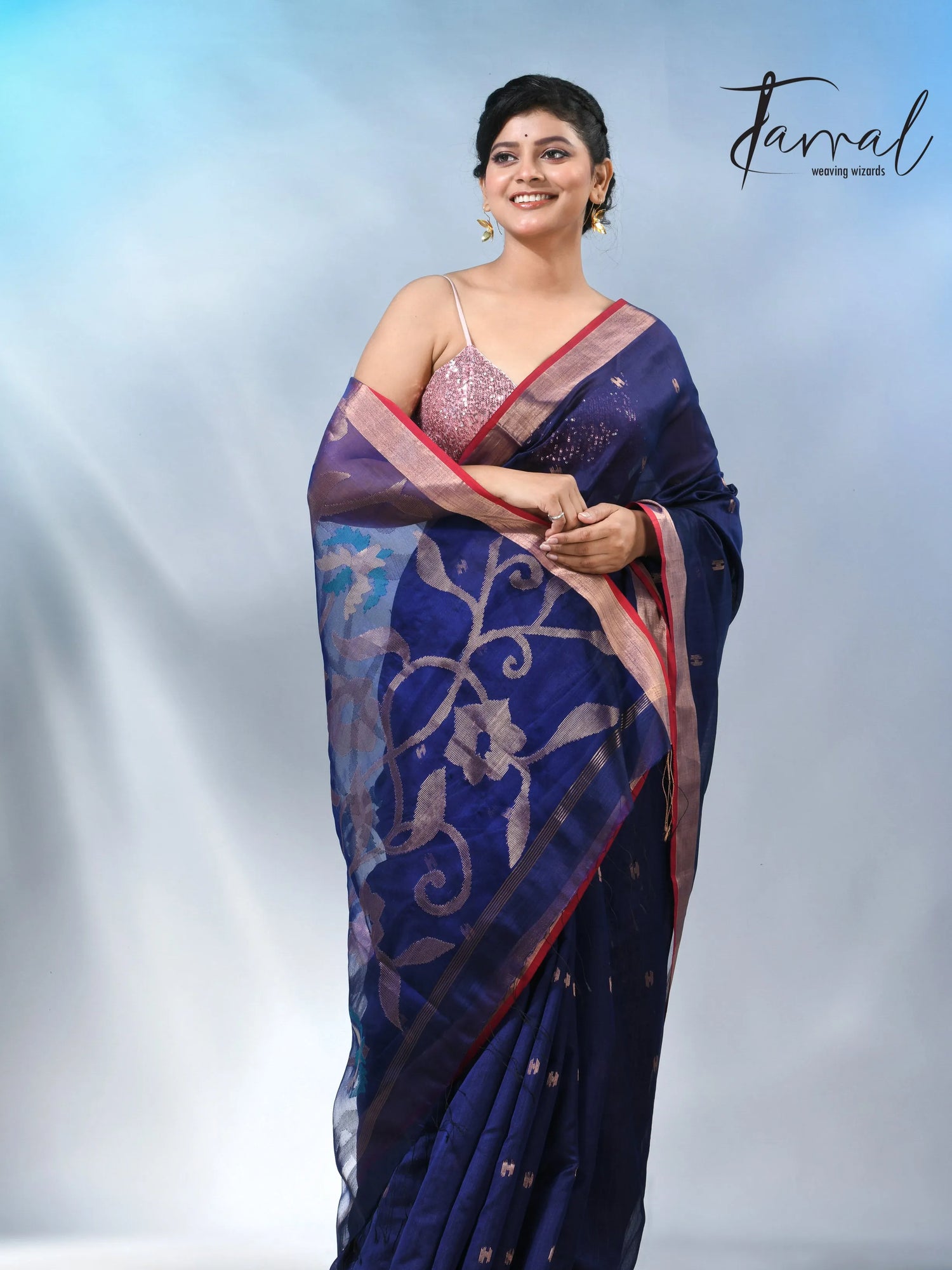 Blue with zari border bangalore silk handwoven jamdani sarees