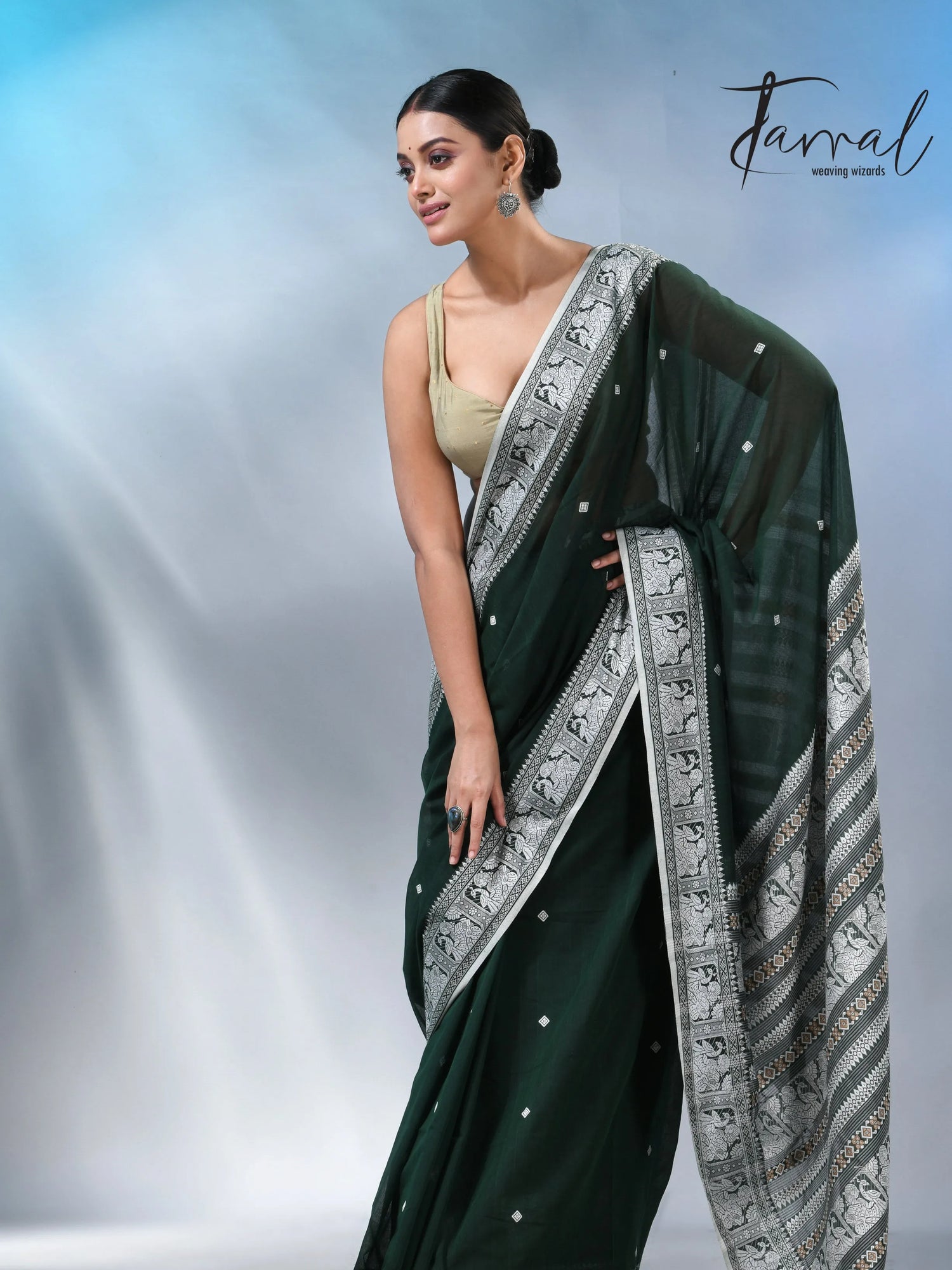 Bottle Green colour baluchuri cotton handwoven jamdani saree