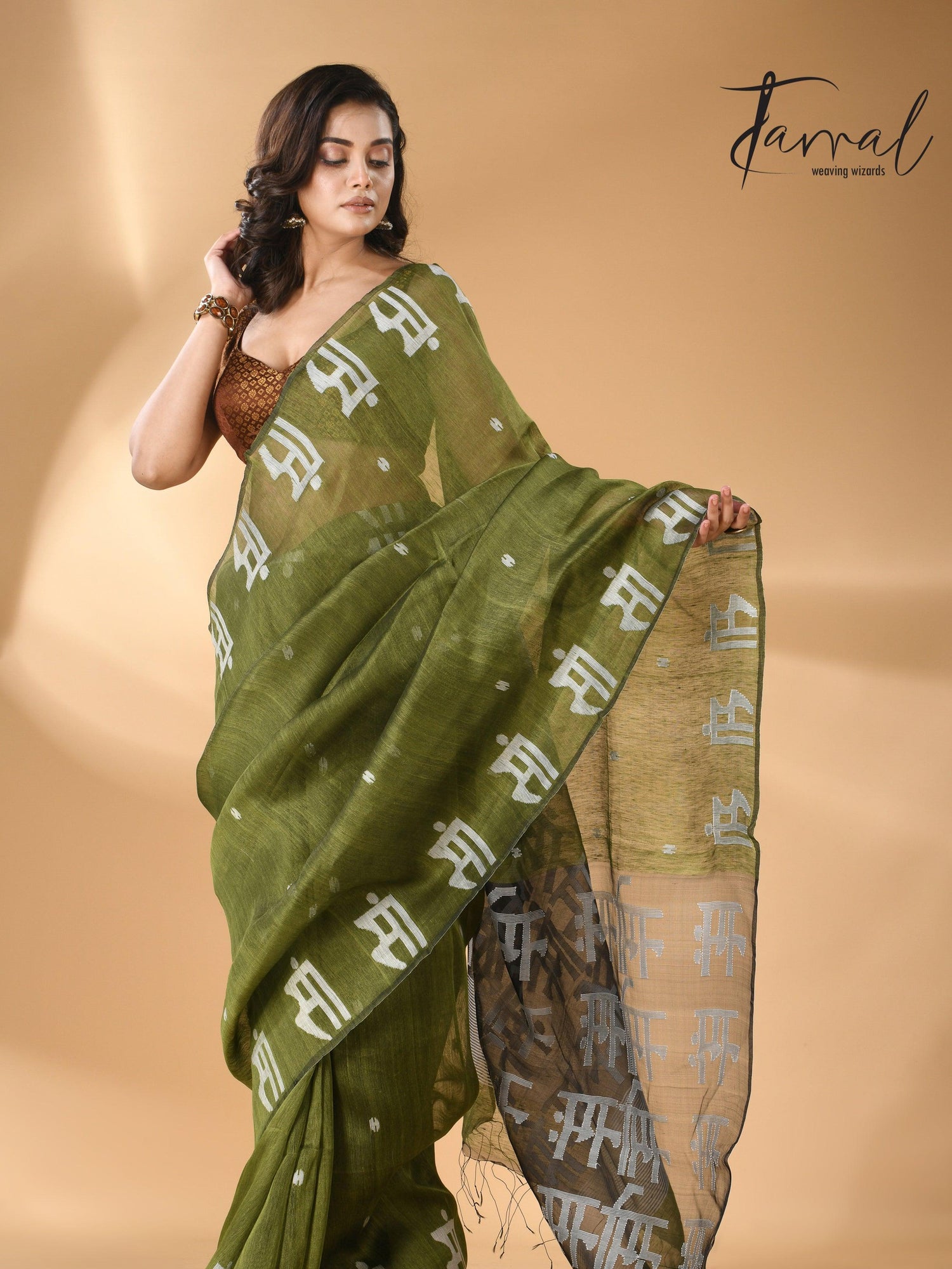 jamdani saree, jamdani, handloom, handwoven, saree, silk, dhakai, weaving, kolkatasaree, tamalboutique