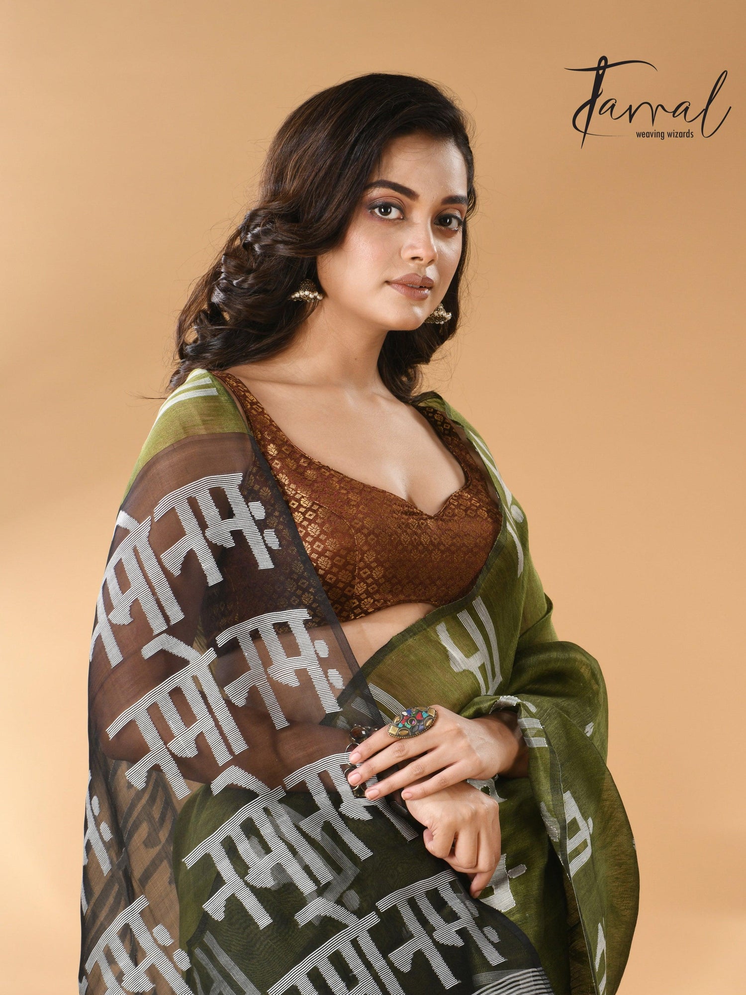 jamdani saree, jamdani, handloom, handwoven, saree, silk, dhakai, weaving, kolkatasaree, tamalboutique