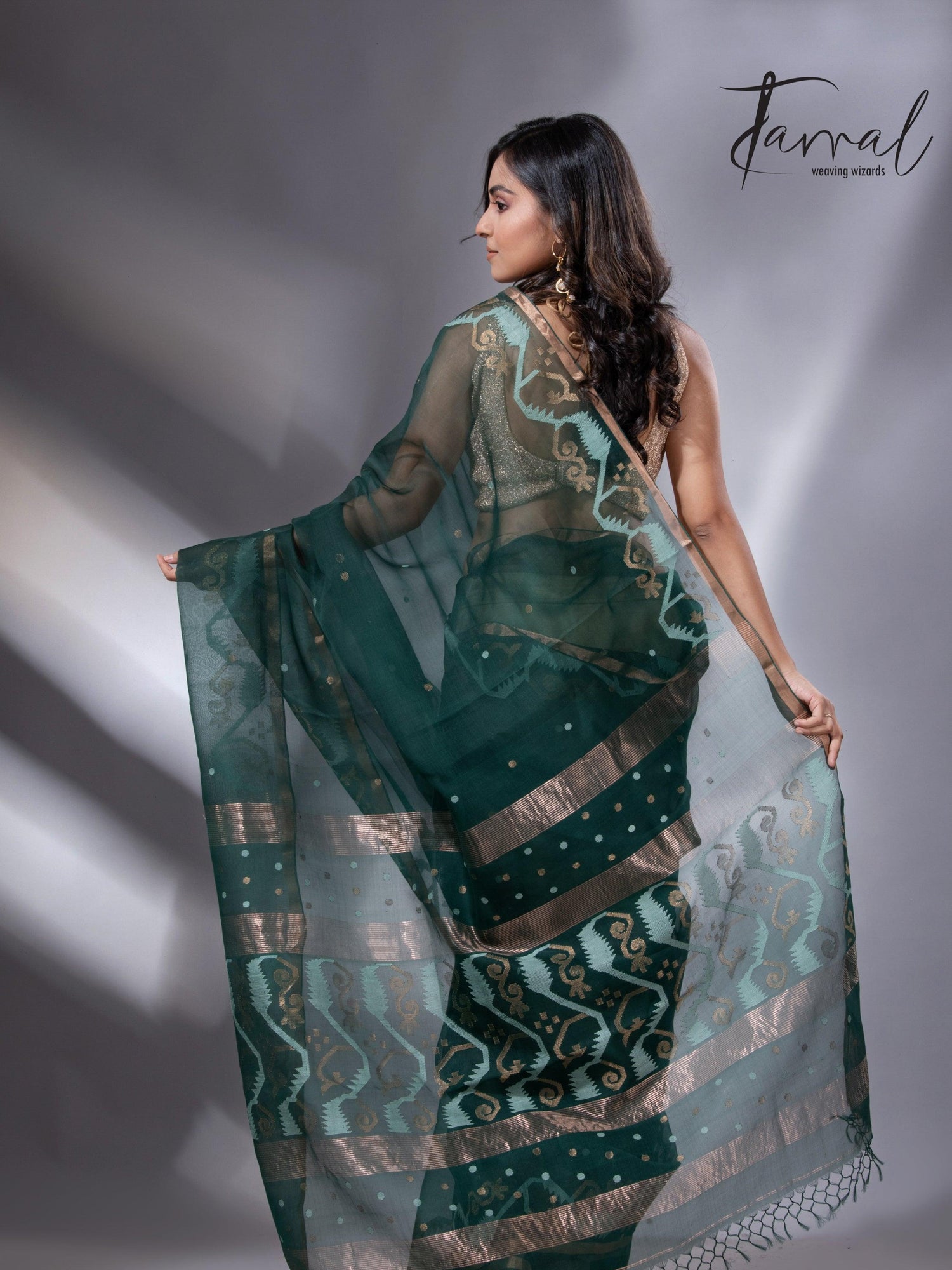 Bottle green with zari border traditional handwoven jamdani in muslin silk - Tamal Boutique