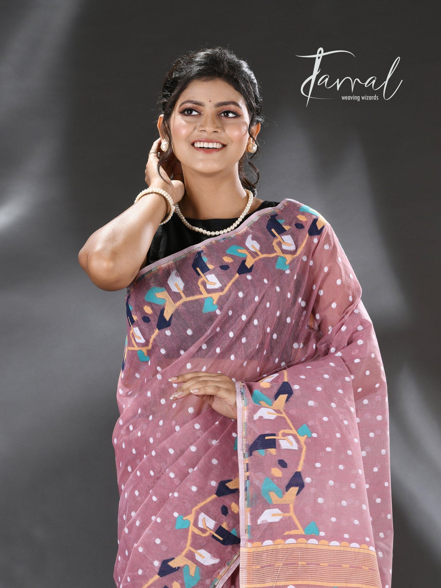 jamdani saree, jamdani, handloom, handwoven, saree, silk, dhakai, weaving, kolkatasaree, tamalboutique