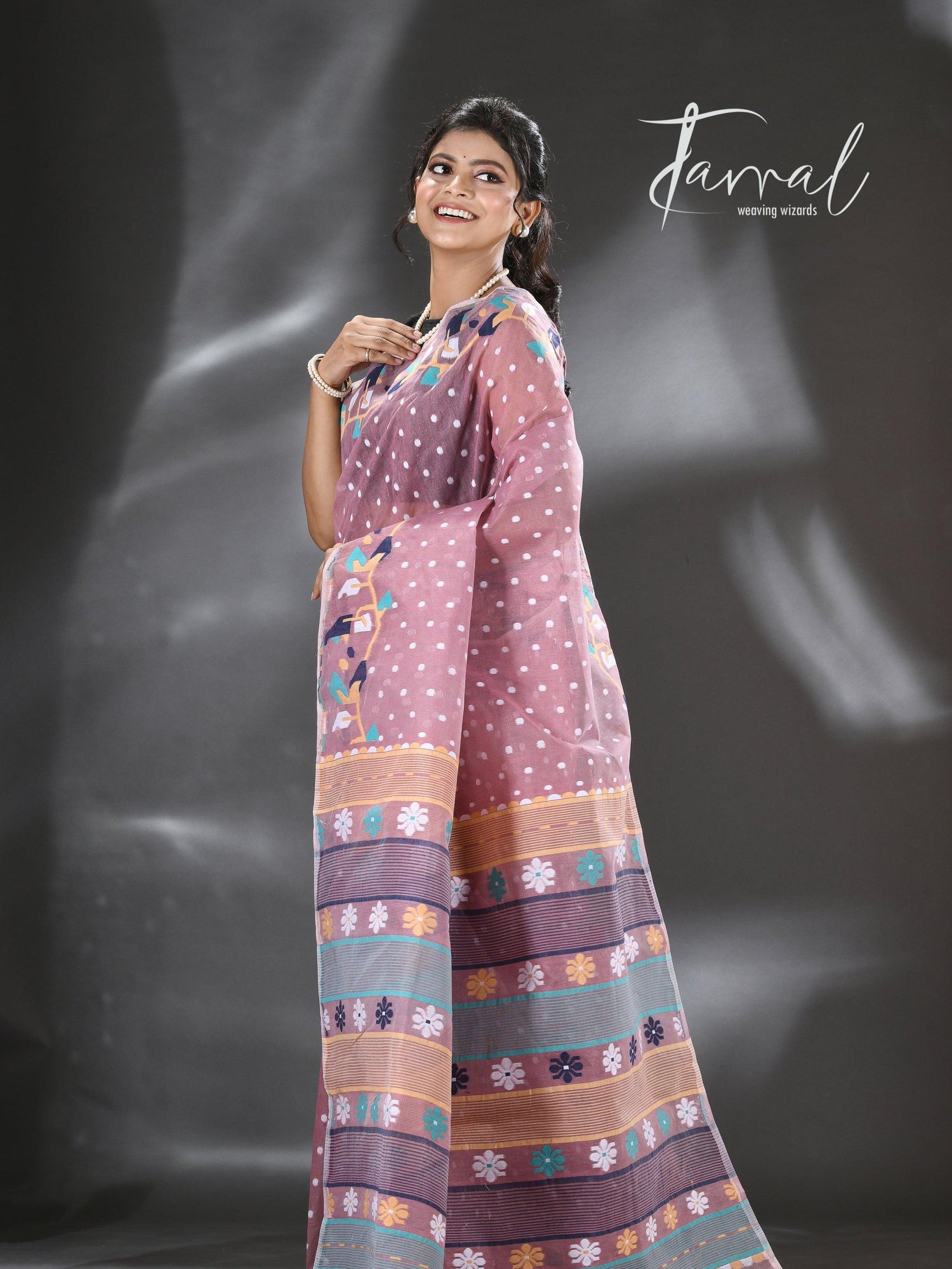 jamdani saree, jamdani, handloom, handwoven, saree, silk, dhakai, weaving, kolkatasaree, tamalboutique