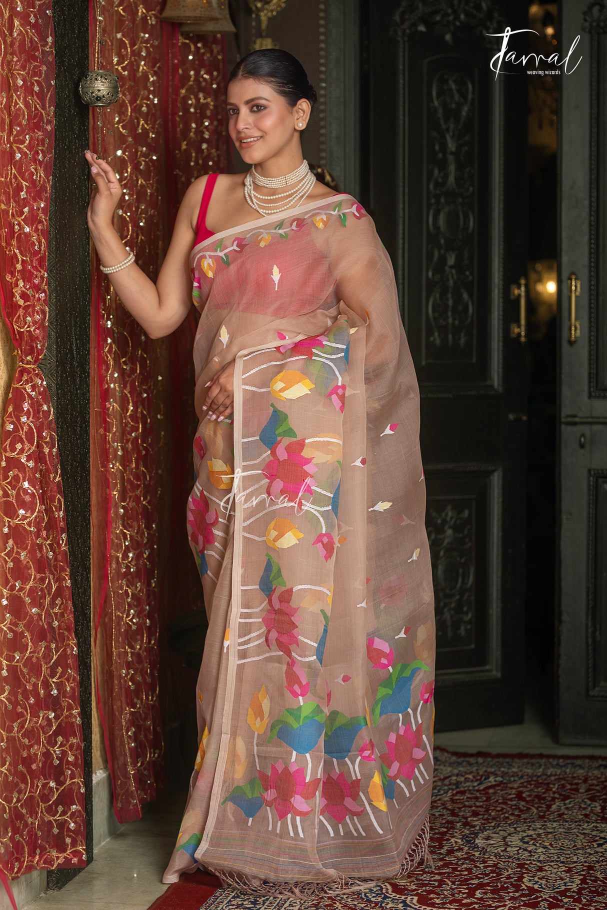 Golden Beige With Multicolour Lotus Motifs Handwoven Jamdani Saree