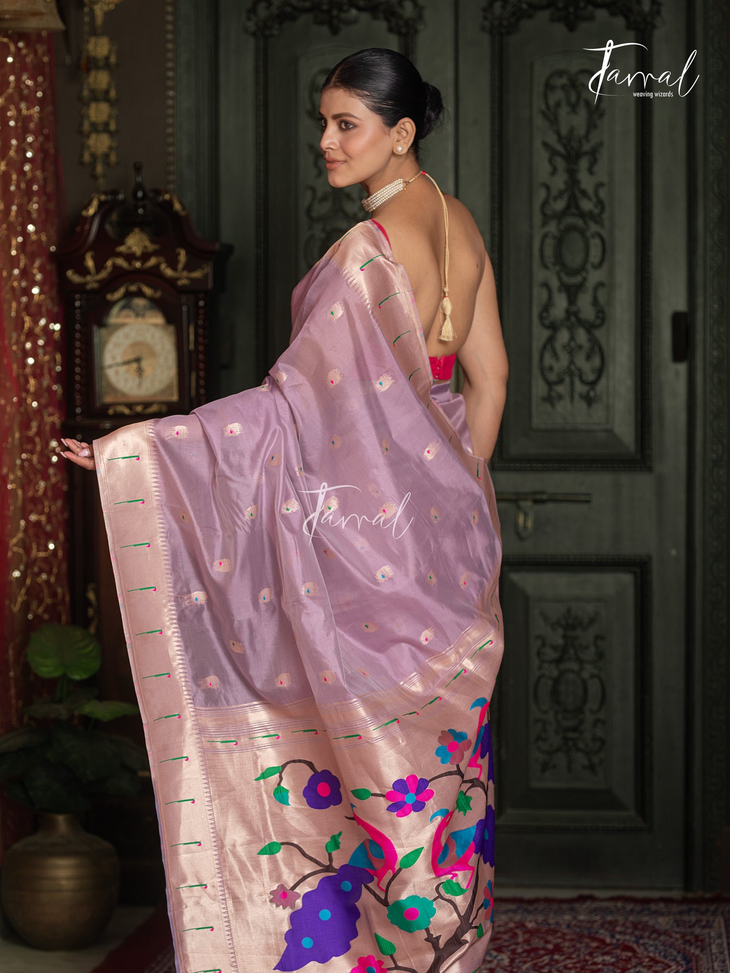 Soft Lavender Pink With Rose-gold Border Pure Organza Silk Paithani Saree