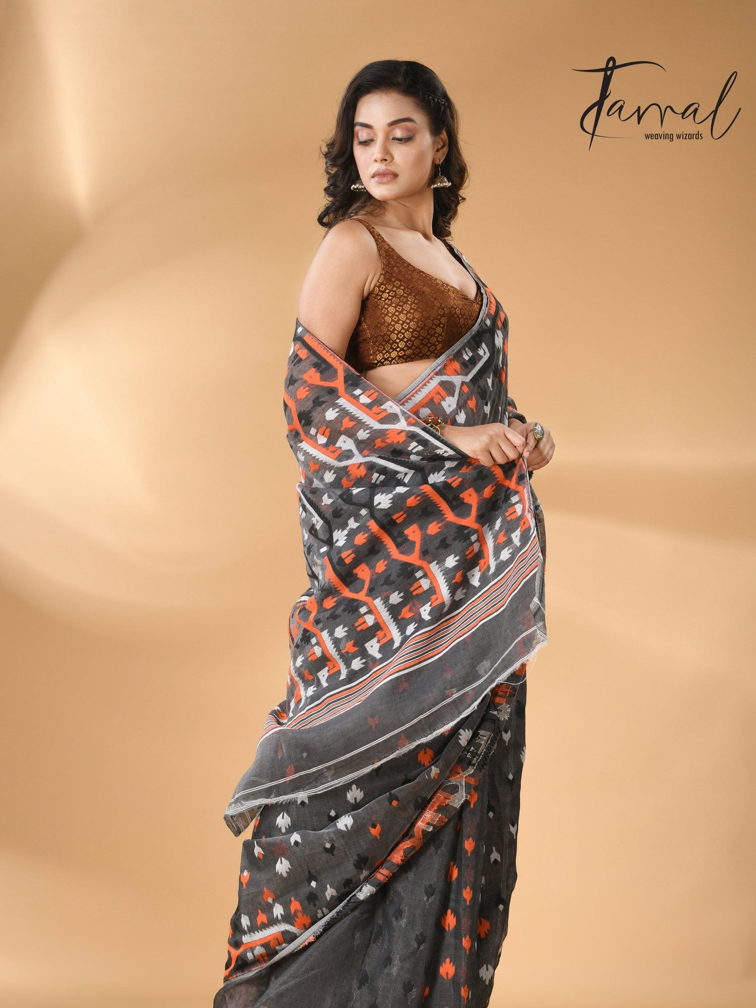 jamdani saree, jamdani, handloom, handwoven, saree, silk, dhakai, weaving, kolkatasaree, tamalboutique