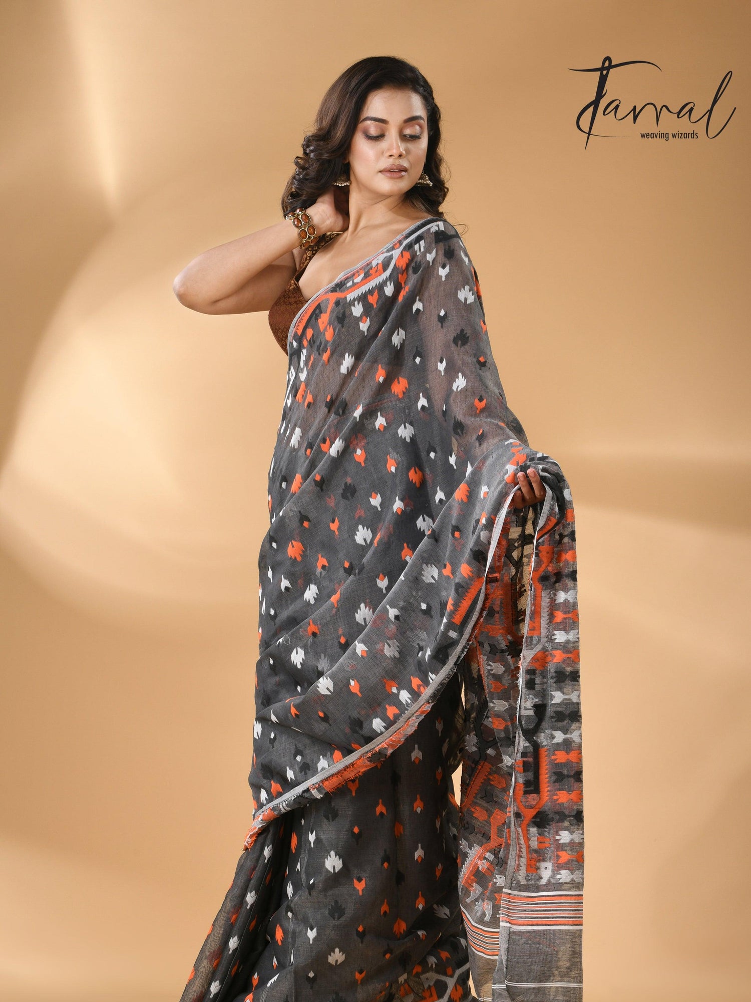 jamdani saree, jamdani, handloom, handwoven, saree, silk, dhakai, weaving, kolkatasaree, tamalboutique