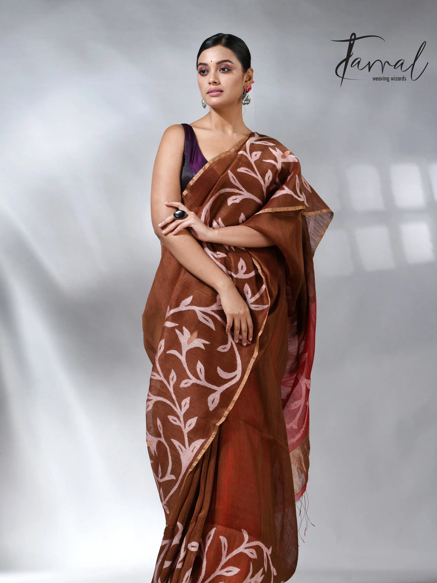 Cherry_wood_brown_silk_linen_floral_handwoven_jamdani_saree