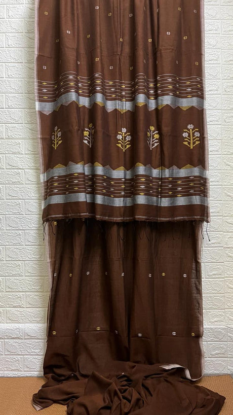 Chocolate brown floral pallu cotton handwoven jamdani saree - Tamal Boutique