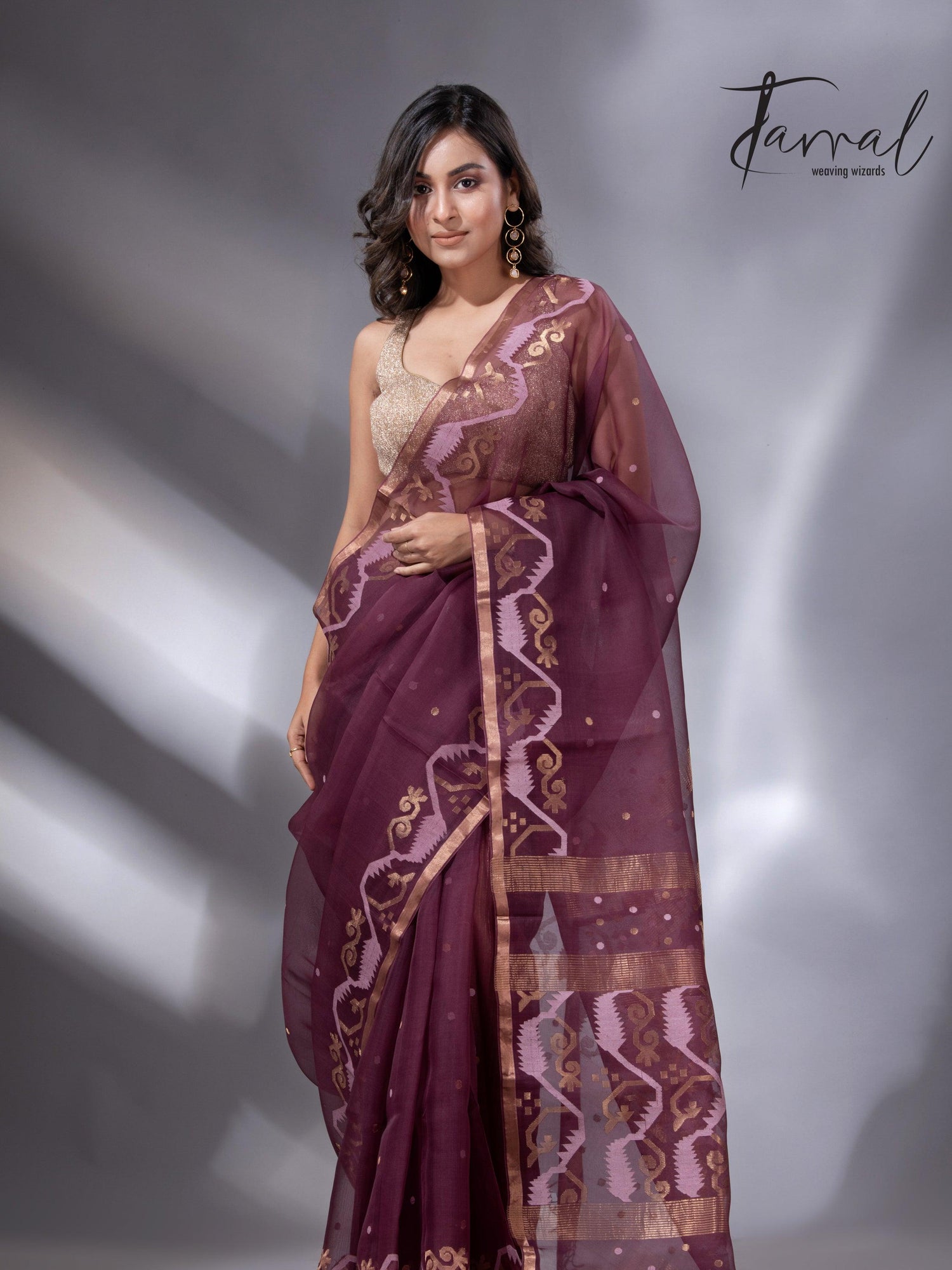 Chocolate brown with zari border traditional handwoven jamdani in muslin silk - Tamal Boutique