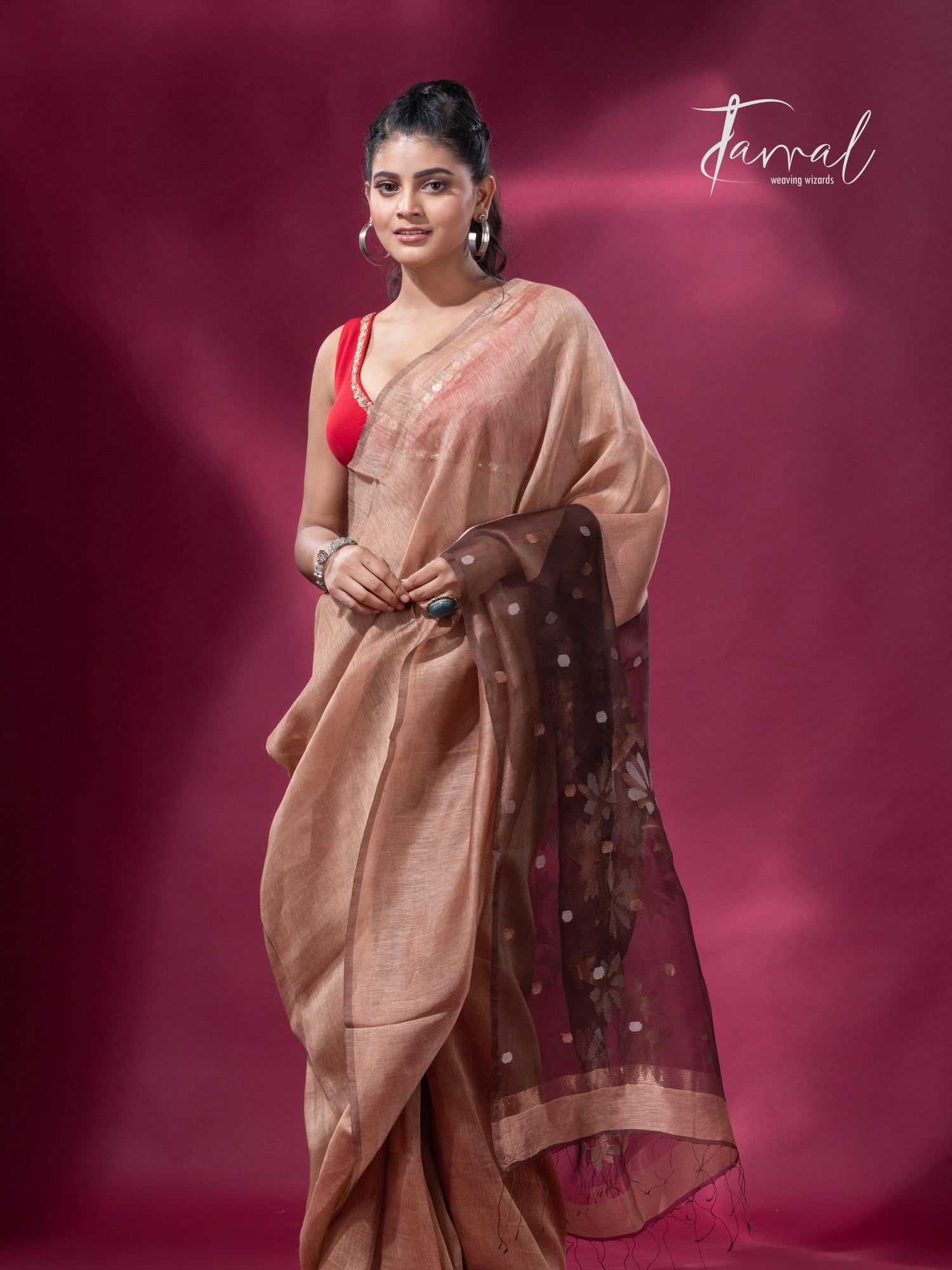 jamdani saree, jamdani, handloom, handwoven, saree, silk, dhakai, weaving, kolkatasaree, tamalboutique