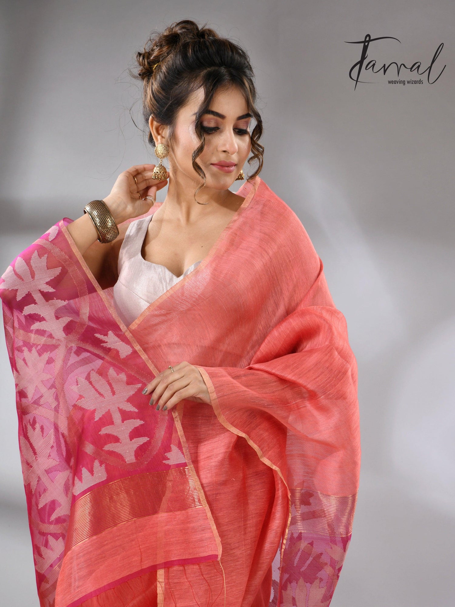 Coral pink lotus silk linen handwoven jamdani saree cl