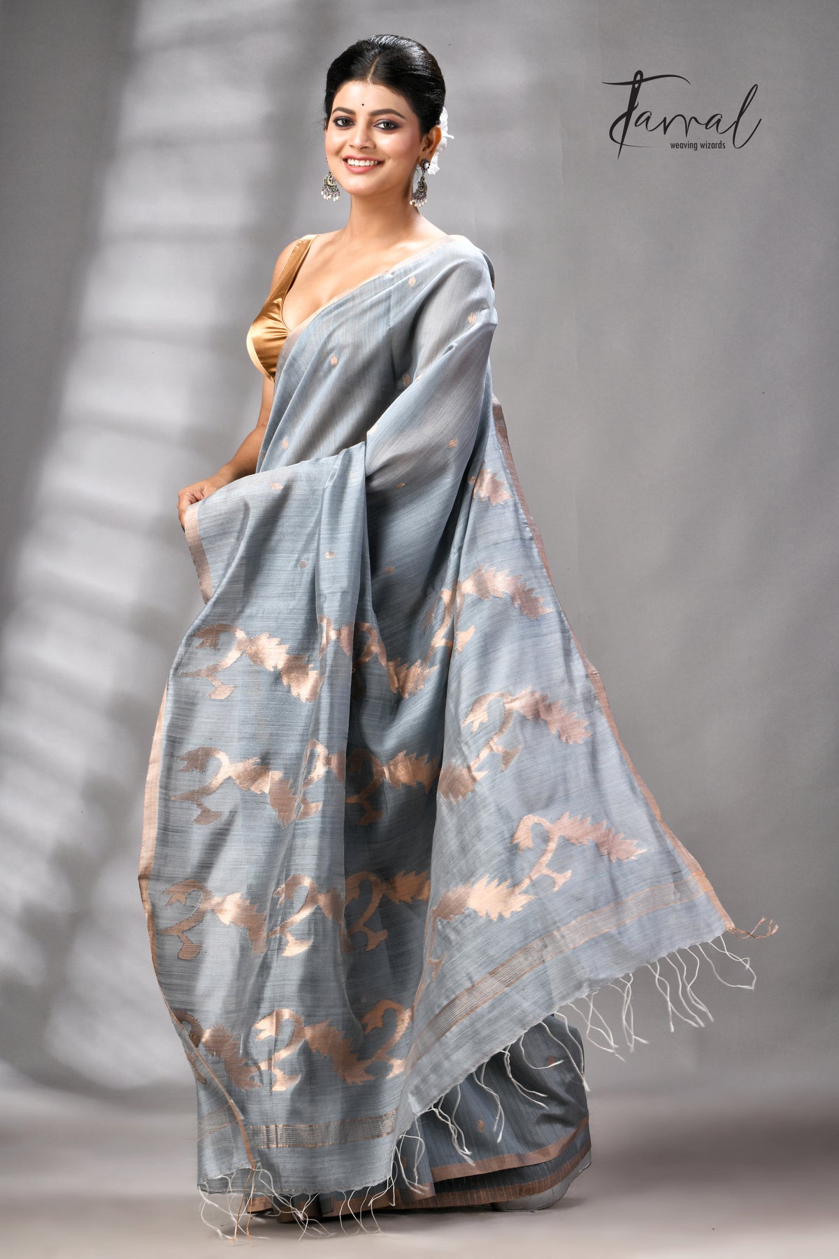 Steel Grey Pure Mulberry Silk Handwoven Jamdani Saree