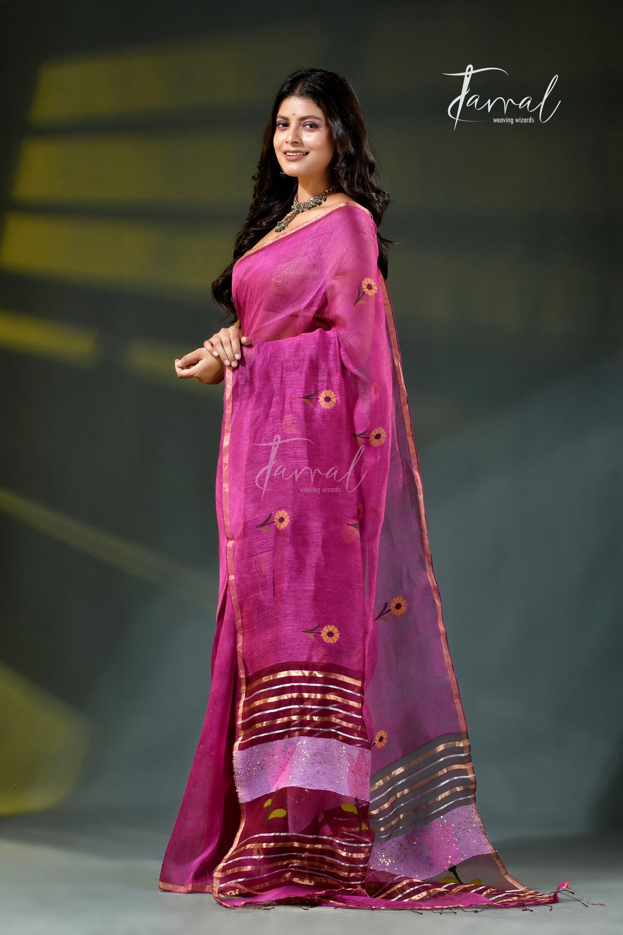 Deep onion pink silk linen handwoven jamdani saree