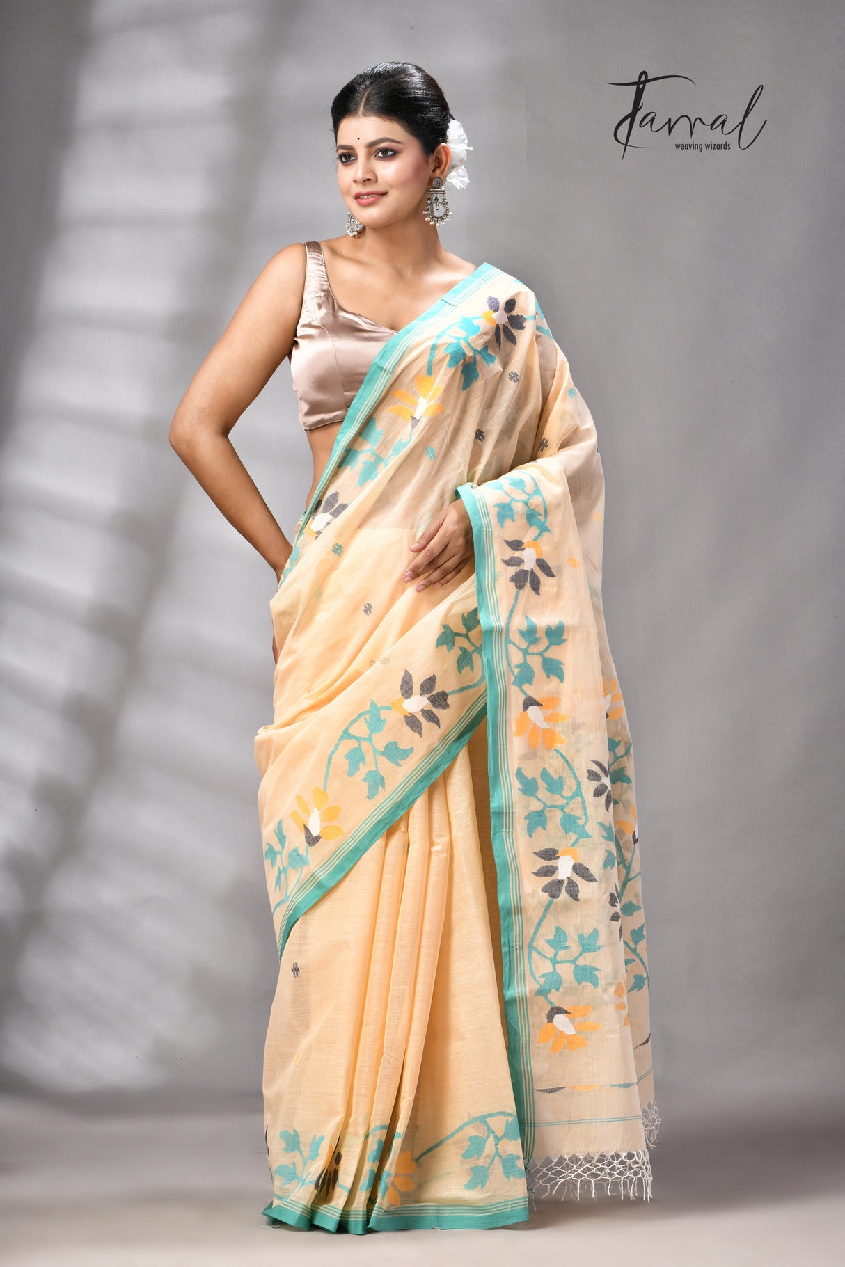 Beige With Firoza Border Pure Cotton Handwoven Jamdani Saree
