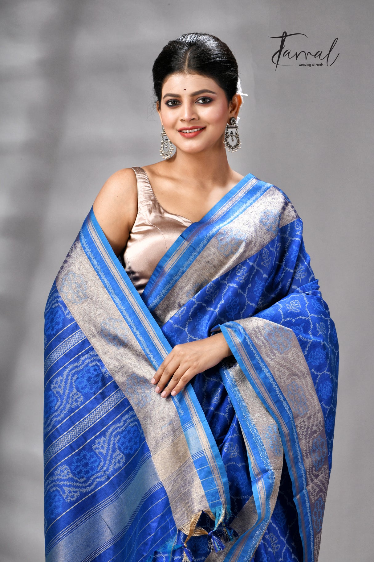 Royal Blue Raw Silk Pochampally Weaved Saree