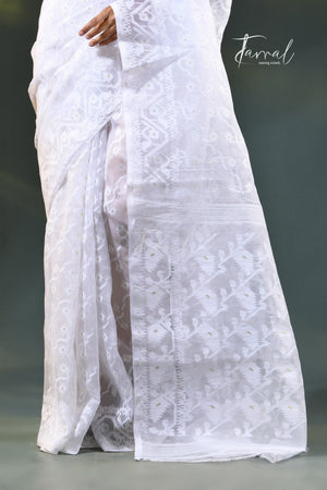 White self handloom dhakai jamdani saree