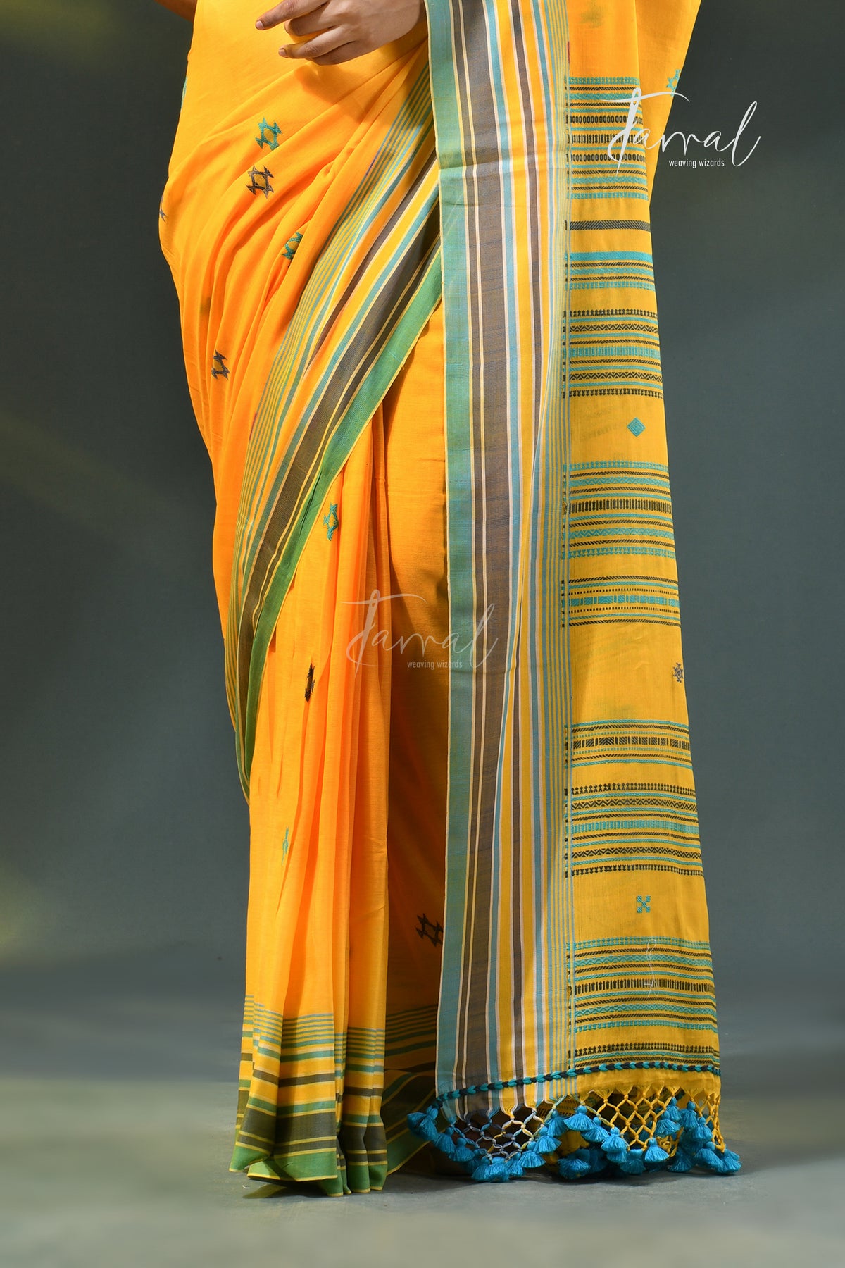 Yellow colour cotton handloom bhujodi saree