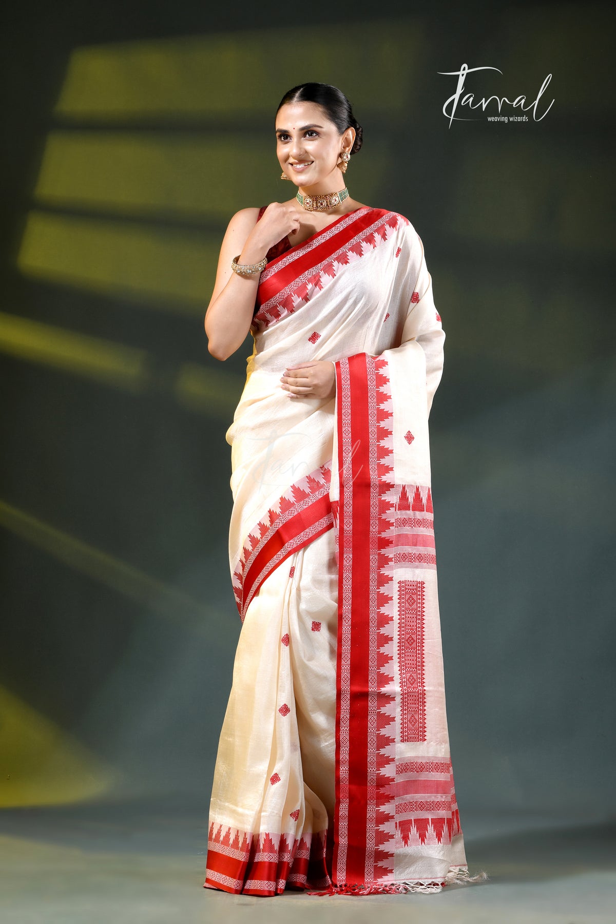 Offwhite With Red Border Handloom Kalakhetra Tussar Silk Saree