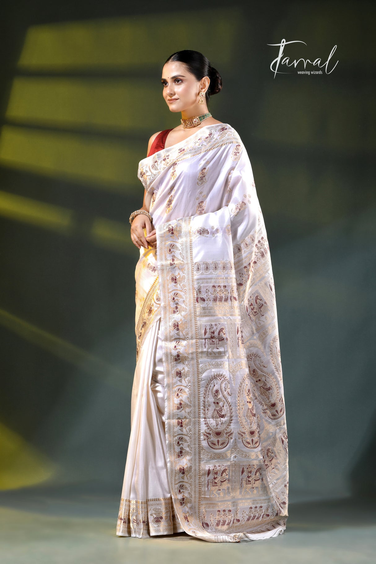 White with golde zari with minakari bishnupuri karman silk Swarnachari saree