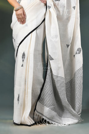Offwhite with black pure linen handwoven jamdani saree