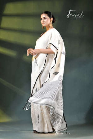 Offwhite with black pure linen handwoven jamdani saree