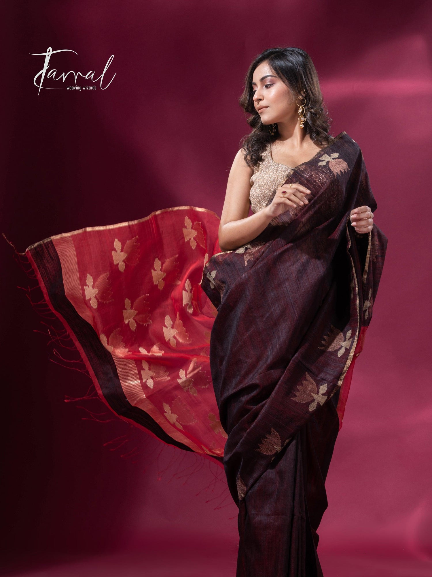 Dark brown with Red pallu golden lotus matka silk handwoven jamdani saree - Tamal Boutique