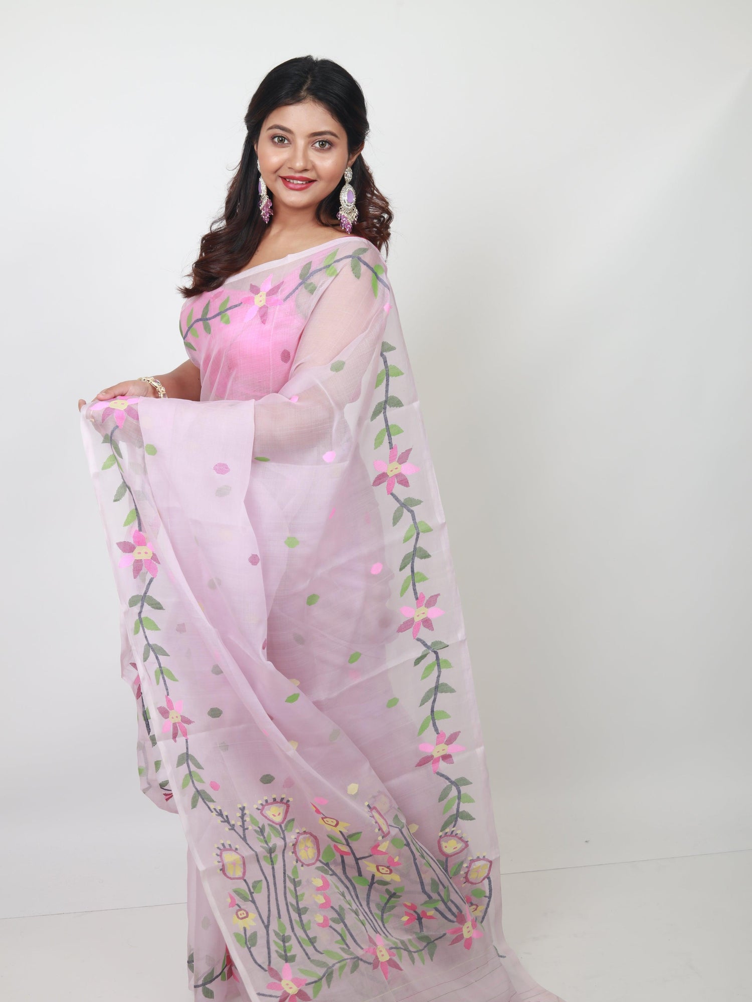 Dust Pink colour floral lata handwoven muslin silk jamdani saree - Tamal Boutique