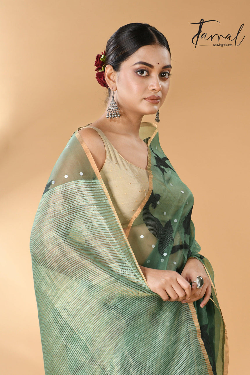 Forest Green Zari Border Muslin With Matka Silk Handwoven Jamdani Saree full 3