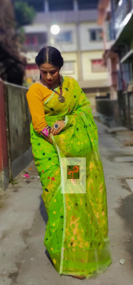 jamdani saree, jamdani, handloom, handwoven, saree, silk, dhakai, weaving, kolkatasaree, tamalboutique