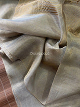 Gold with silver colour dual tone metallic linen handloom saree - Tamal Boutique