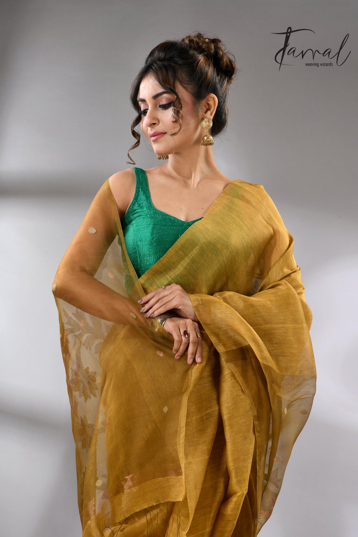 jamdani saree, jamdani, handloom, handwoven, saree, silk, dhakai, weaving, kolkatasaree, tamalboutique

