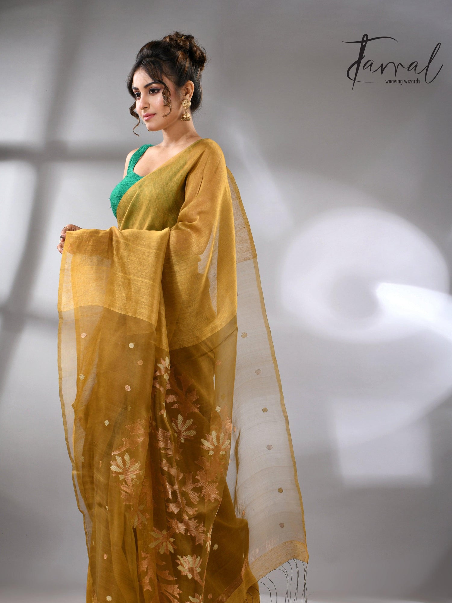 jamdani saree, jamdani, handloom, handwoven, saree, silk, dhakai, weaving, kolkatasaree, tamalboutique

