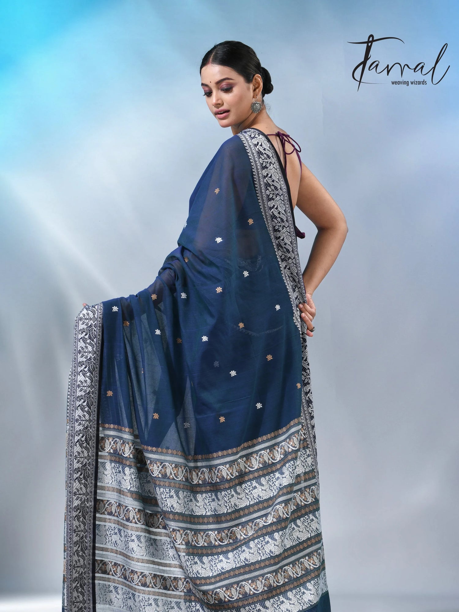 Greenish blue color baluchuri cotton handwoven jamdani saree