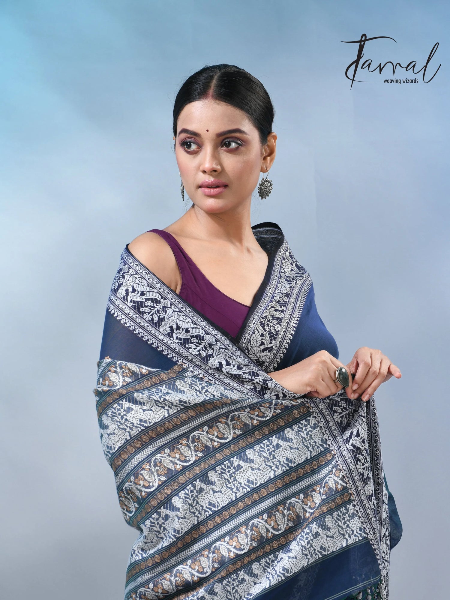 Greenish blue color baluchuri cotton handwoven jamdani saree