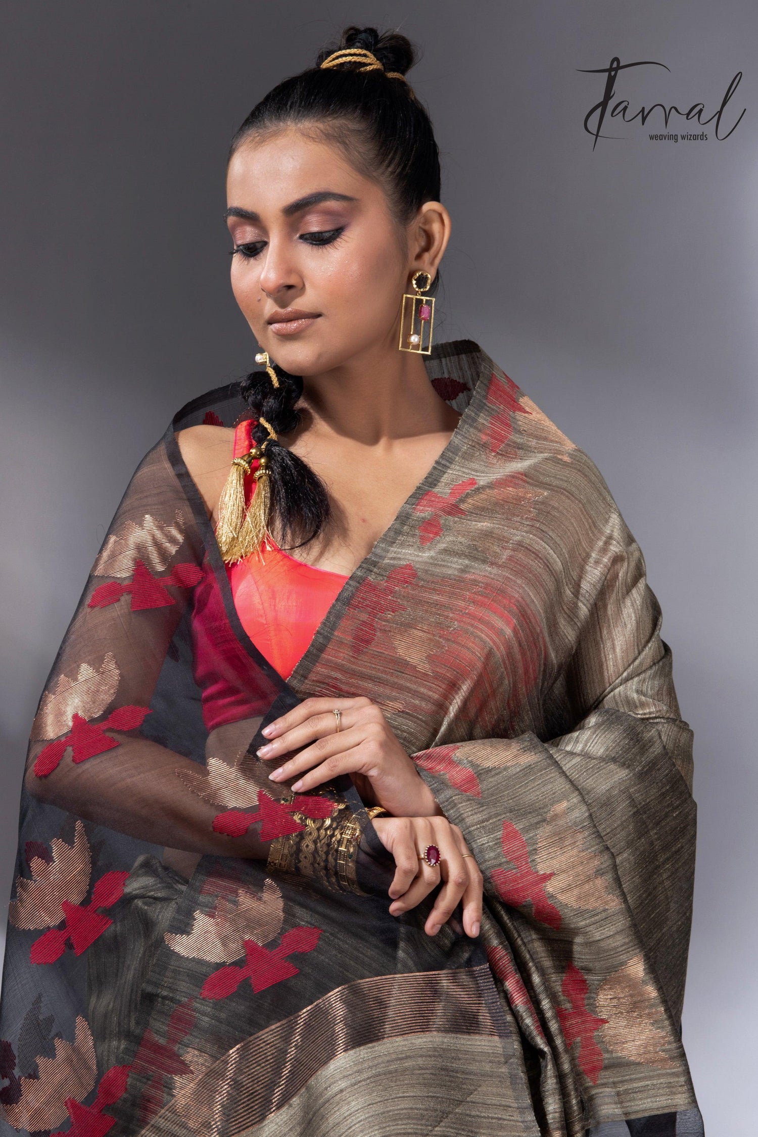 Greenish grey with gold lotus handwoven matka silk jamdani saree - Tamal Boutique